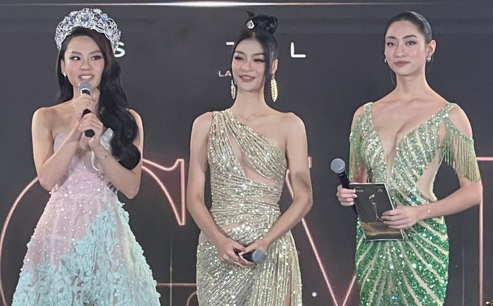 Đứng cạnh tân hoa hậu Mai Phương, Lương Thuỳ Linh ghi điểm tuyệt đối nhờ hành động nhỏ này