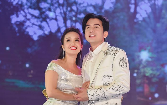 Cẩm Ly tiết lộ về sức khỏe hiện tại, hiếm hoi nhắc đến 'tình tin đồn' Đan Trường