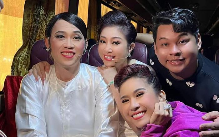 Vừa trở lại sân khấu, NSƯT Hoài Linh đã đón nhận 'chức vụ mới'