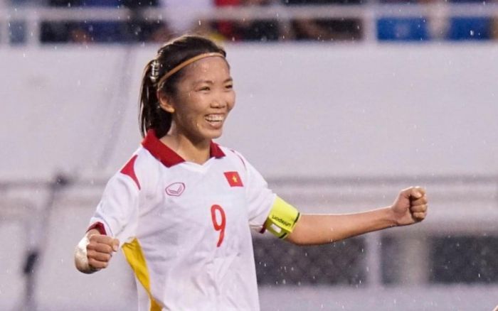Huỳnh Như chính thức ra mắt Lank FC: 'Cô ấy đến để viết lịch sử'