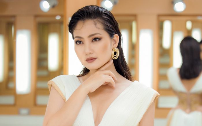 Ngọc Lan có phản ứng ra sao khi được hỏi thấy chồng cũ chở vợ mới trên đường