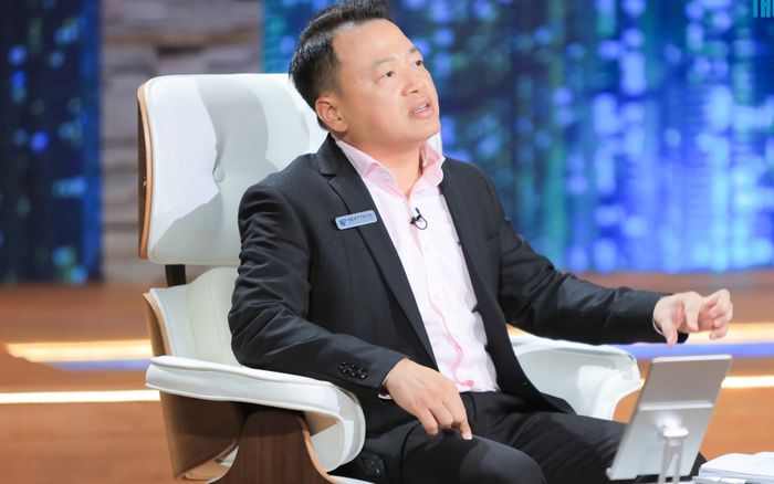 Những phát ngôn cực 'khó đỡ' của Shark Bình trên sóng truyền hình