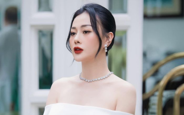 Netizen hân hoan khi Phương Oanh xác nhận hẹn hò: 'Cây ngay không sợ chết đứng