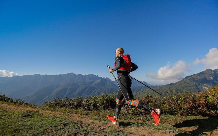 Galaxy Watch 5 đồng hành cùng người dùng chinh phục giải chạy Vietnam Mountain Marathon