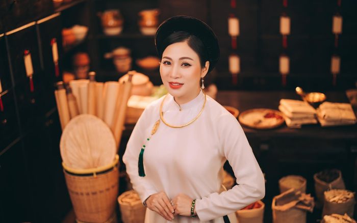 Nghệ sĩ Như Nguyệt và hành trình đưa ca dao, tục ngữ Việt Nam đến gần hơn với giới trẻ qua Tiktok