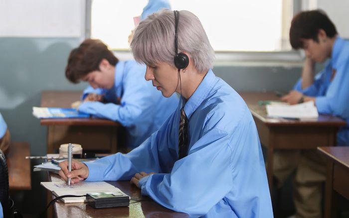 Denis Đặng nhận 'mưa lời khen' khi gợi nhắc lại những kỷ niệm tuổi học trò
