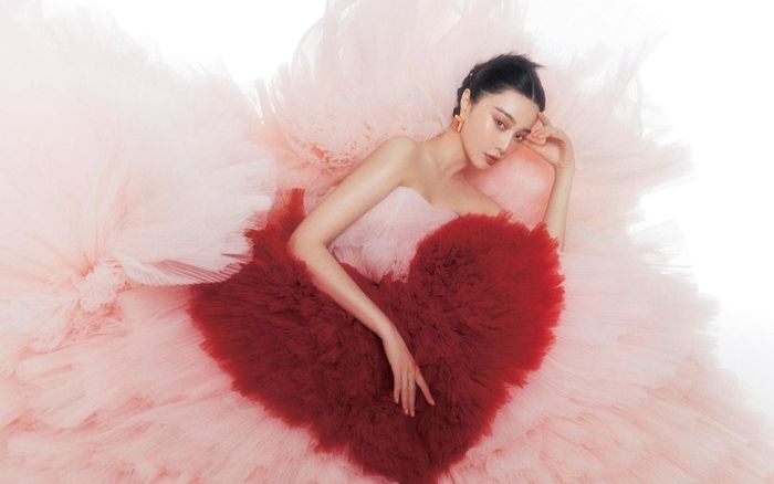 Hậu giảm cân bằng 'tuyệt thực', nhan sắc hiện tại của Phạm Băng Băng đẹp tựa nữ thần