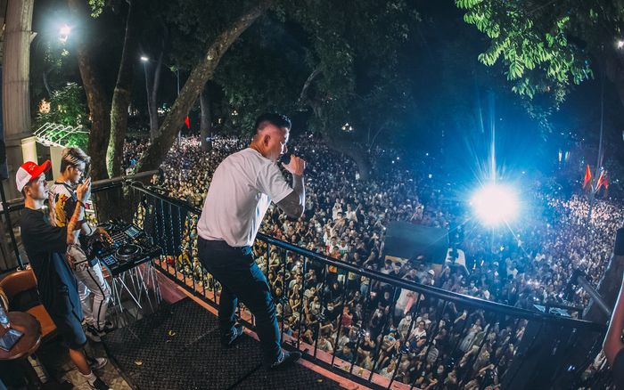 Show diễn suýt bị hủy phút chót, Tuấn Hưng: Tôi không thể bỏ rơi khán giả của mình!