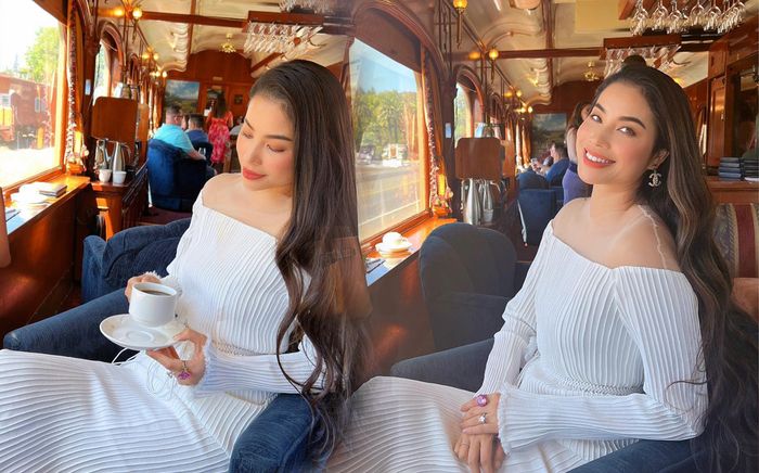 Phạm Hương khoe ảnh đón sinh nhật trên tàu, gây lóa mắt với nhẫn kim cương 'siêu to khổng lồ'