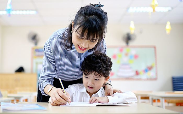 Thứ trưởng Bộ GD&ĐT: Năm học mới, ưu tiên bù đắp kiến thức cho học sinh