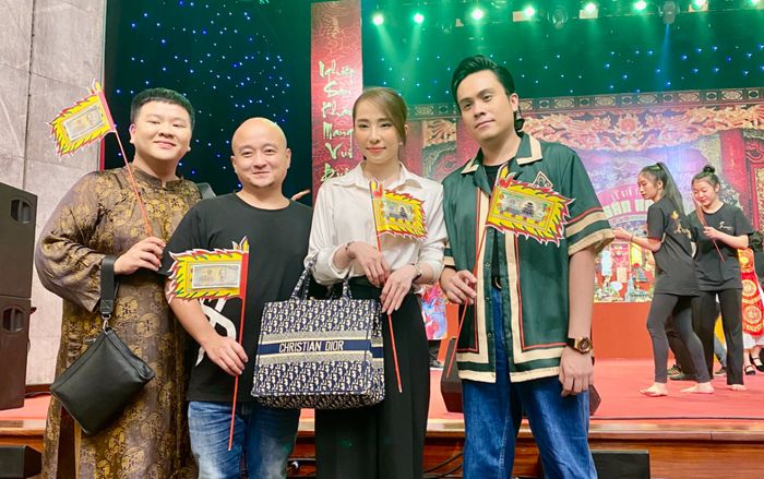 Nghệ sĩ Việt ôn lại kỉ niệm trong dịp giỗ tổ ngành Sân khấu