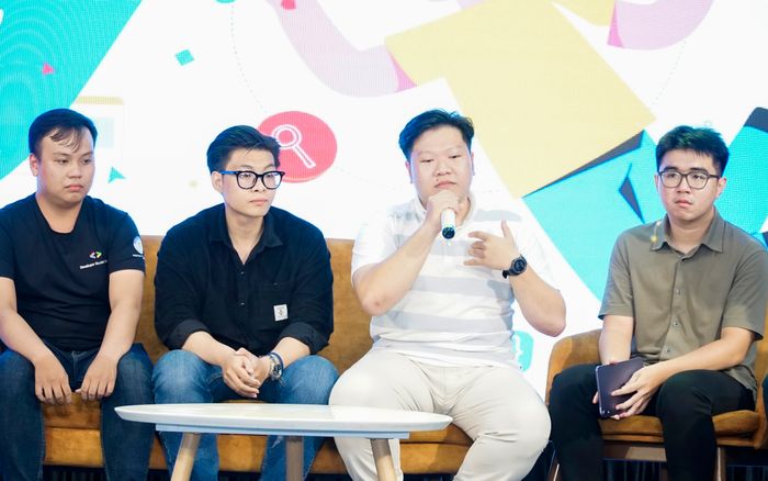 Google vinh danh 4 sinh viên Việt Nam thắng lớn giải công nghệ thế giới