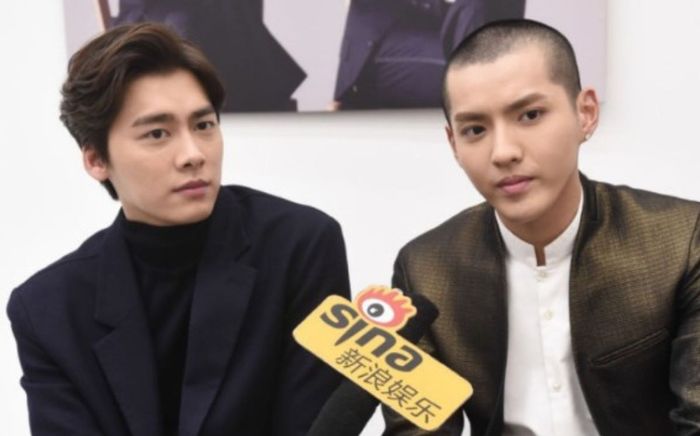 Khoảnh khắc Lý Dịch Phong và Ngô Diệc Phàm chung khung hình hot trở lại, hóa ra từng nhận nhau 'huynh đệ'