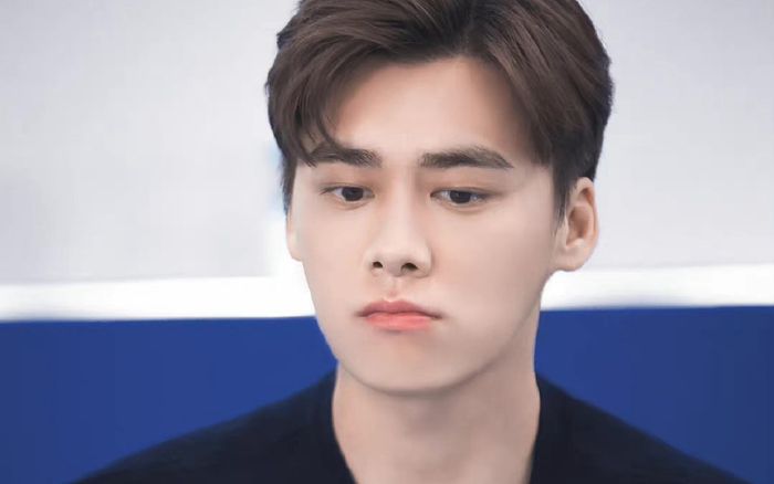 Dư luận soi ra điểm bất thường trong vụ án mua dâm của Lý Dịch Phong, vẫn còn người chưa bị 'sờ gáy'?