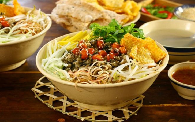 Cơm hến - món ăn giản dị nhưng mang phong vị của cung đình Huế