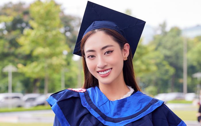 Hoa hậu Lương Thùy Linh rạng rỡ trong ngày nhận bằng tốt nghiệp Đại học loại xuất sắc