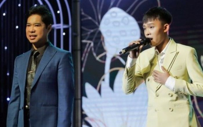 Màn song ca đặc biệt của danh ca Ngọc Sơn và Hồ Văn Cường khiến nhiều người rơi nước mắt