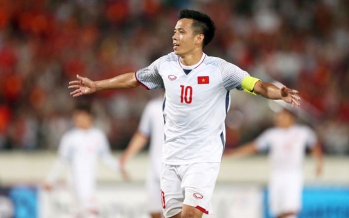 Tranh luận chuyện HLV Park Hang Seo gọi Văn Quyết lên tuyển Việt Nam