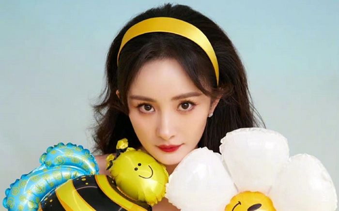 Lý do thật sự khiến Dương Mịch rời Gia Hành: Bị 'đóng băng' sự nghiệp, phải nâng đỡ đàn em kém nổi?