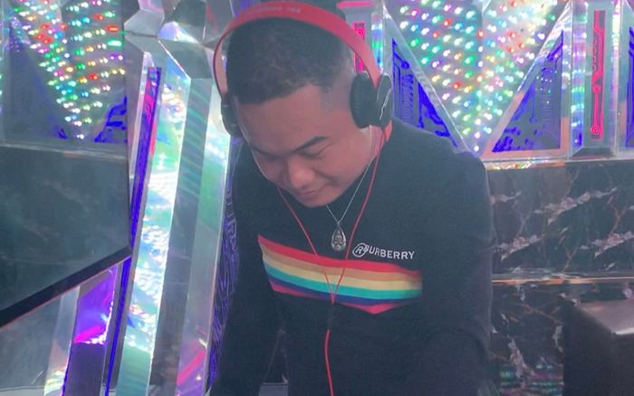 Nguyễn Sĩ Kha và niềm đam mê mãnh liệt với dòng nhạc điện tử EDM