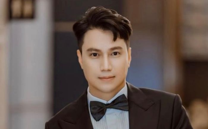 Việt Anh than thở chuyện đang độc thân, vợ cũ có bình luận gây chú ý