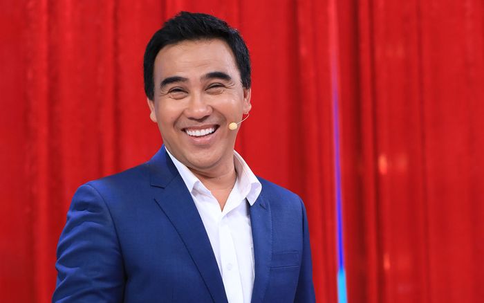 Tiến Luật tiết lộ tài sản khủng được MC Quyền Linh giấu kín: '6 biệt thự, đất trải dài cả nước'