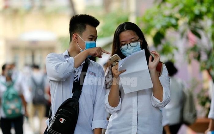 Bộ Quốc phòng đồng ý với đề xuất của Bộ GD&ĐT về cấp giấy tạm hoãn nghĩa vụ quân sự