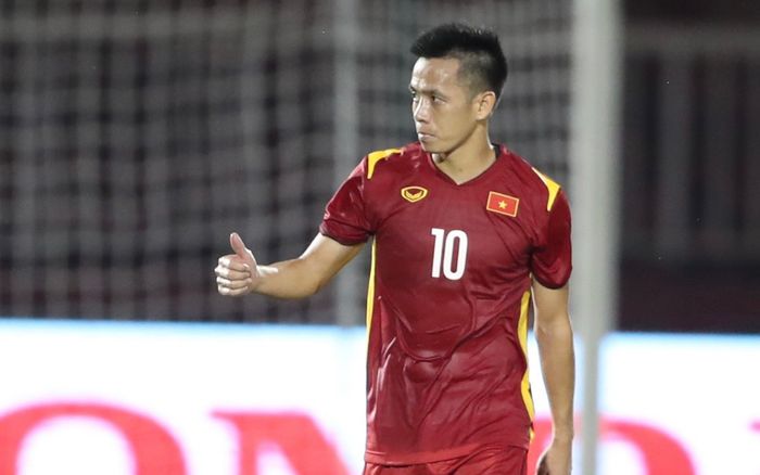 Văn Quyết: Đá giao hữu nên chưa đánh giá được gì