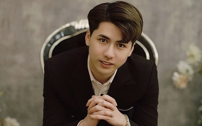 Chàng ca sĩ dân tộc Thái – Lường Việt Trường đốn tim người nghe bằng giọng hát ngọt ngào, truyền cảm