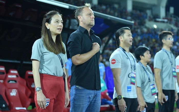 Thua Malaysia, Thái Lan và HLV Polking xác lập kỷ lục buồn