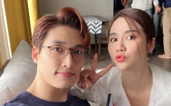 Cơ ngơi 'khủng' của dàn diễn viên Thương Ngày Nắng Về, đáng nể nhất là Đình Tú và Huyền Lizzie!