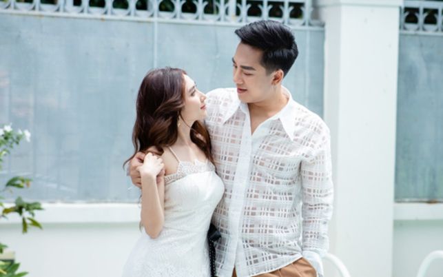 Xôn xao chủ nhân 'hit' Ngắm Hoa Lệ Rơi bị một 'hot' TikToker lừa dối tình cảm, thực hư ra sao?