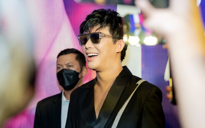 Nathan Lee ra mắt MV 'đắt xắt ra miếng', tuyên bố: 'Tôi đã tìm thấy lại được lửa nghề'