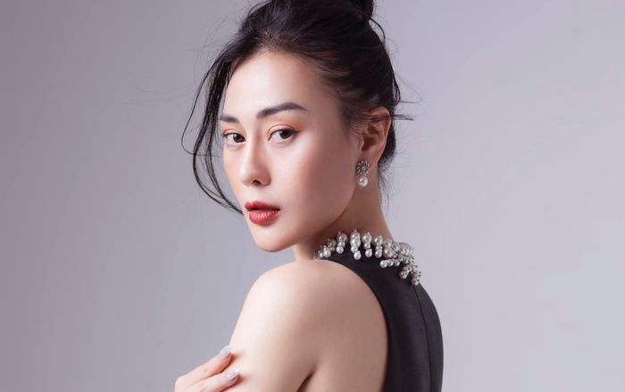Mặc dư luận bàn tán, Phương Oanh cực gắt: 'Gặp sóng gió đừng cúi đầu'