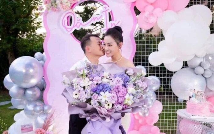 Hé lộ lý do Phương Oanh xóa bài viết, hình ảnh liên quan tới Shark Bình trên mạng xã hội