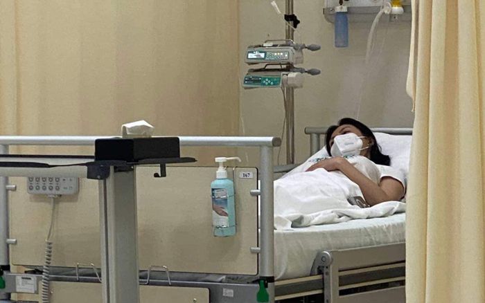 Một ca sĩ Vbiz nhập viện cấp cứu sau khi trình diễn tại đêm chung khảo Miss Grand Vietnam 2022