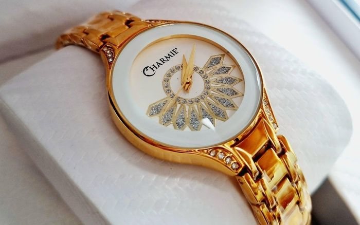 Charmié Việt Nam - Cập nhật các mẫu thiết kế mới hợp với mọi xu hướng