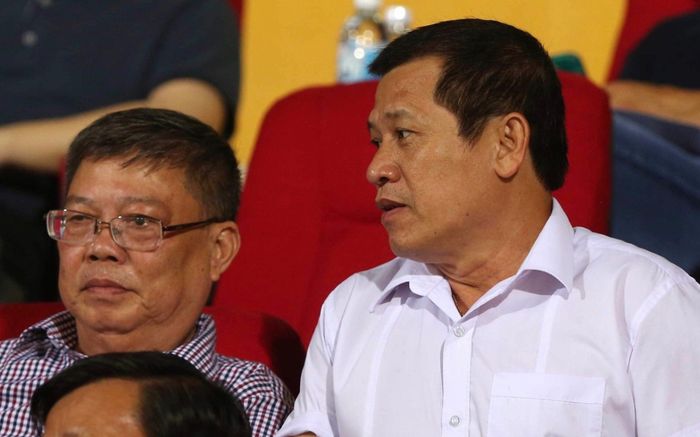 Ông Dương Văn Hiền tranh ghế VFF sẽ mất chức Trưởng ban trọng tài?