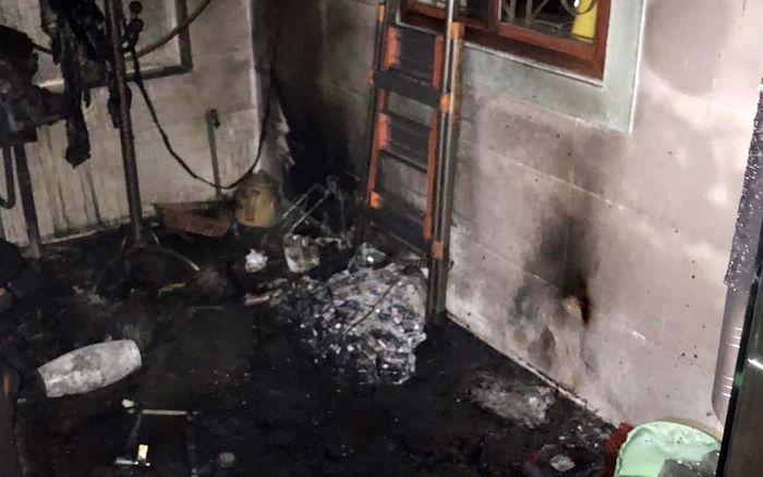 Cứu kịp thời 4 người trong một gia đình khỏi đám cháy lúc rạng sáng