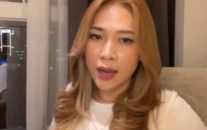 Mỹ Tâm 'đập tan' tin đồn có bầu thông qua một hành động nhỏ trong livestream