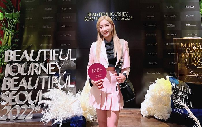 Chân dung beauty blogger việt vừa lọt top 30 người ảnh hưởng châu Á năm 2022, visual không kém cạnh idol Hàn