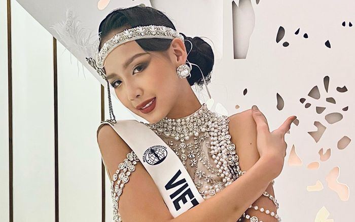 Mới đăng quang chưa lâu, Bảo Ngọc được một đàn chị kỳ vọng sẽ trở thành 'siêu mẫu quốc tế'