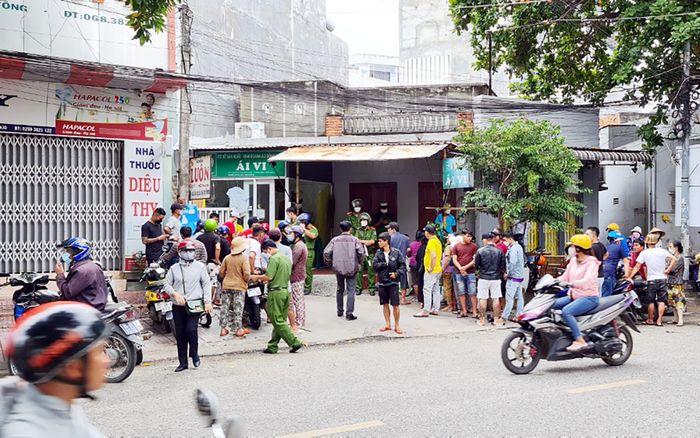 Mâu thuẫn với bạn thân trong lúc uống cà phê, gã đàn ông gây ra tội ác