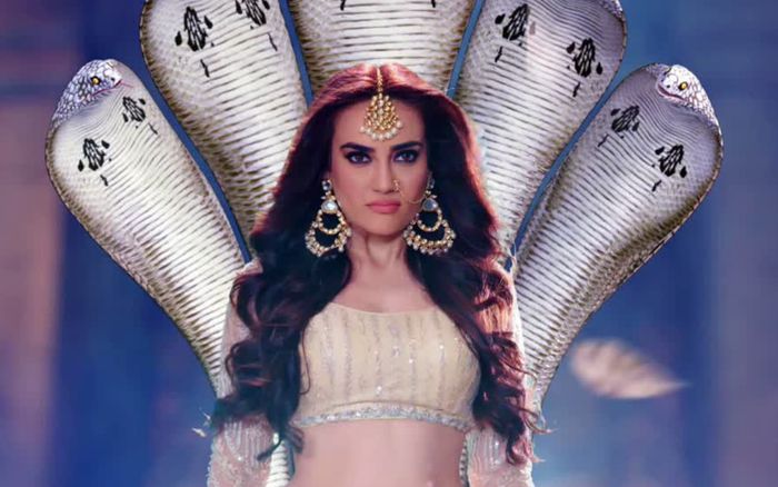 Bom tấn Bollywood Xà Nữ Tái Sinh hé lộ cuộc chiến khốc liệt giữa Người rắn và tộc Đại bàng