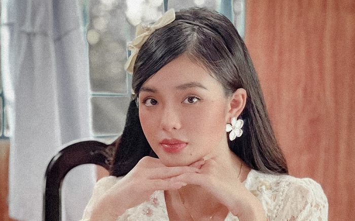 Yeye Nhật Hạ: Từ thần tượng tuổi thơ đến nữ chính trong phim Rồi 30 năm sau đang gây sốt