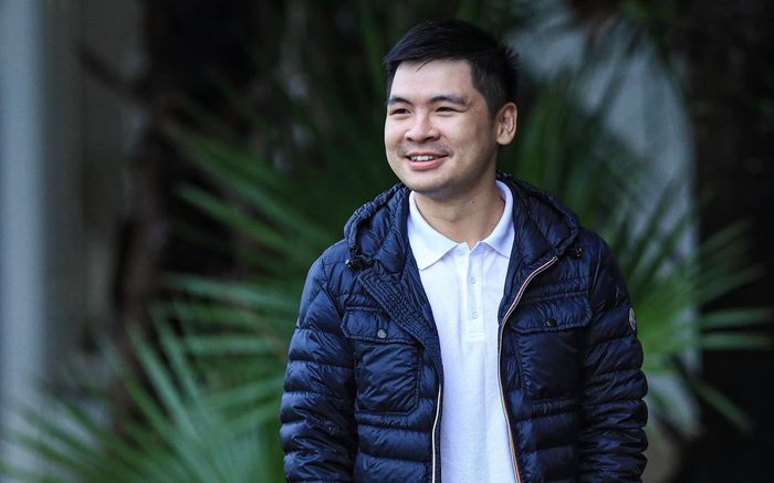 Chồng tỷ phú của Hoa hậu Đỗ Mỹ Linh lộ nhan sắc 'xuống cấp' trước ngày cưới