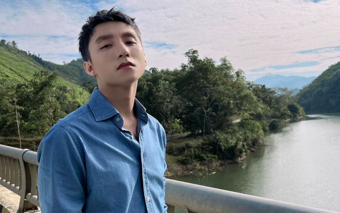 Sơn Tùng mở mini show theo cách đặc biệt không ai ngờ đến trong chuyến thiện nguyện tại Tuyên Quang?