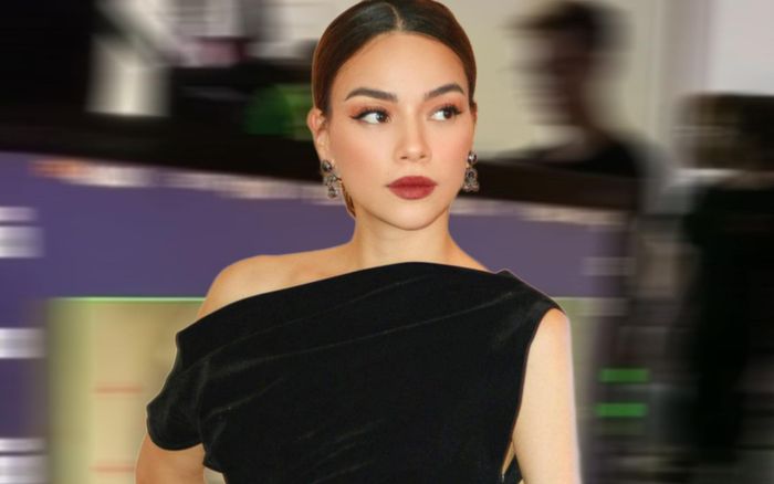 Hồ Ngọc Hà đứng hình khi bị một nam diễn viên 'quấy rối' lúc làm việc