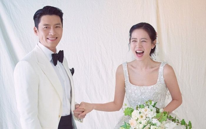 Tin mừng: Con của Hyun Bin - Son Ye Jin là một bé trai, mẹ bầu dự sinh vào tháng 12 tới