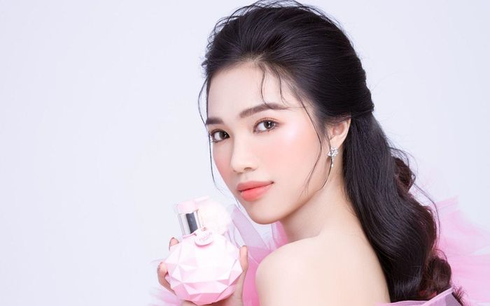 CEO Trần Ngọc Thuý Vy – gương mặt trẻ thành công nhờ đam mê trong ngành mỹ phẩm Việt Nam